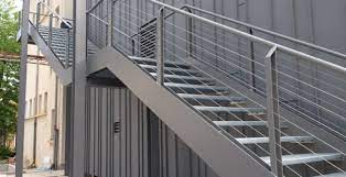 Escada de estrutura metálica preço